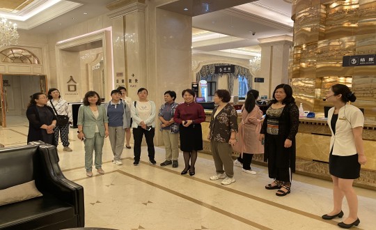 25.李琼华总经理接待忻州市、、长春市有关辅导一行_副本.jpg