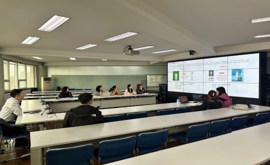 26.健康产业集团健康居家服务事业部进行“华为数字人”学习互换会_副本.jpg