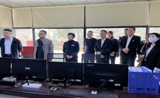 9.白山市昌泰集团物业同业至长影世纪村小区实地参观学习服务治理经验_副本.jpg